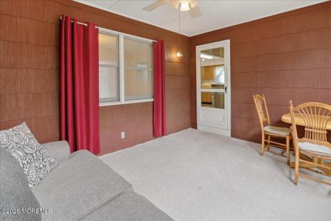 38 Fairfield Road Toms River NJ 08757