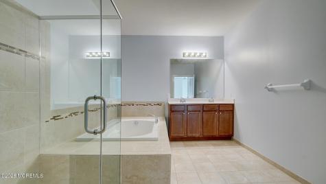 103 Becket Way Morganville NJ 07751