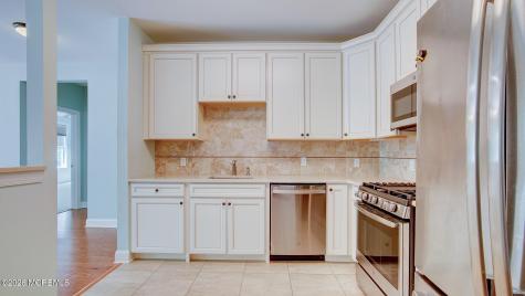 103 Becket Way Morganville NJ 07751
