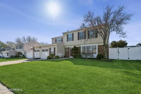 11 Dantley Drive Howell NJ 07731