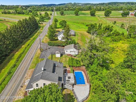 81 Titus Mill Road Pennington NJ 08534