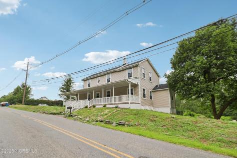 81 Titus Mill Road Pennington NJ 08534