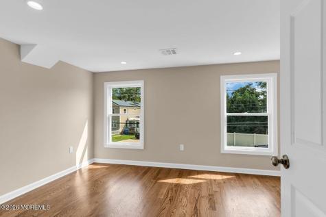18 Maple Avenue Eatontown NJ 07724