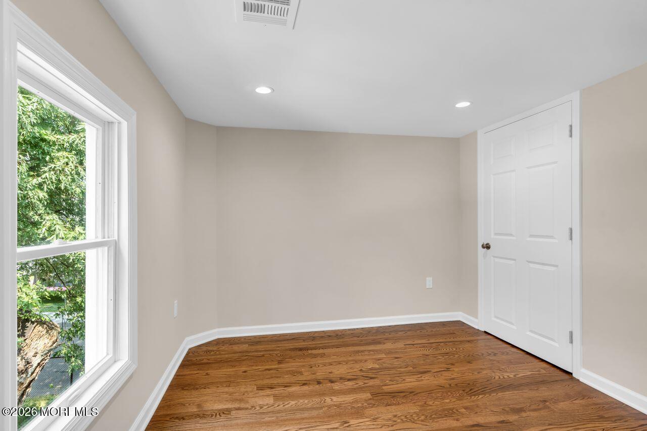 18 Maple Avenue Eatontown NJ 07724