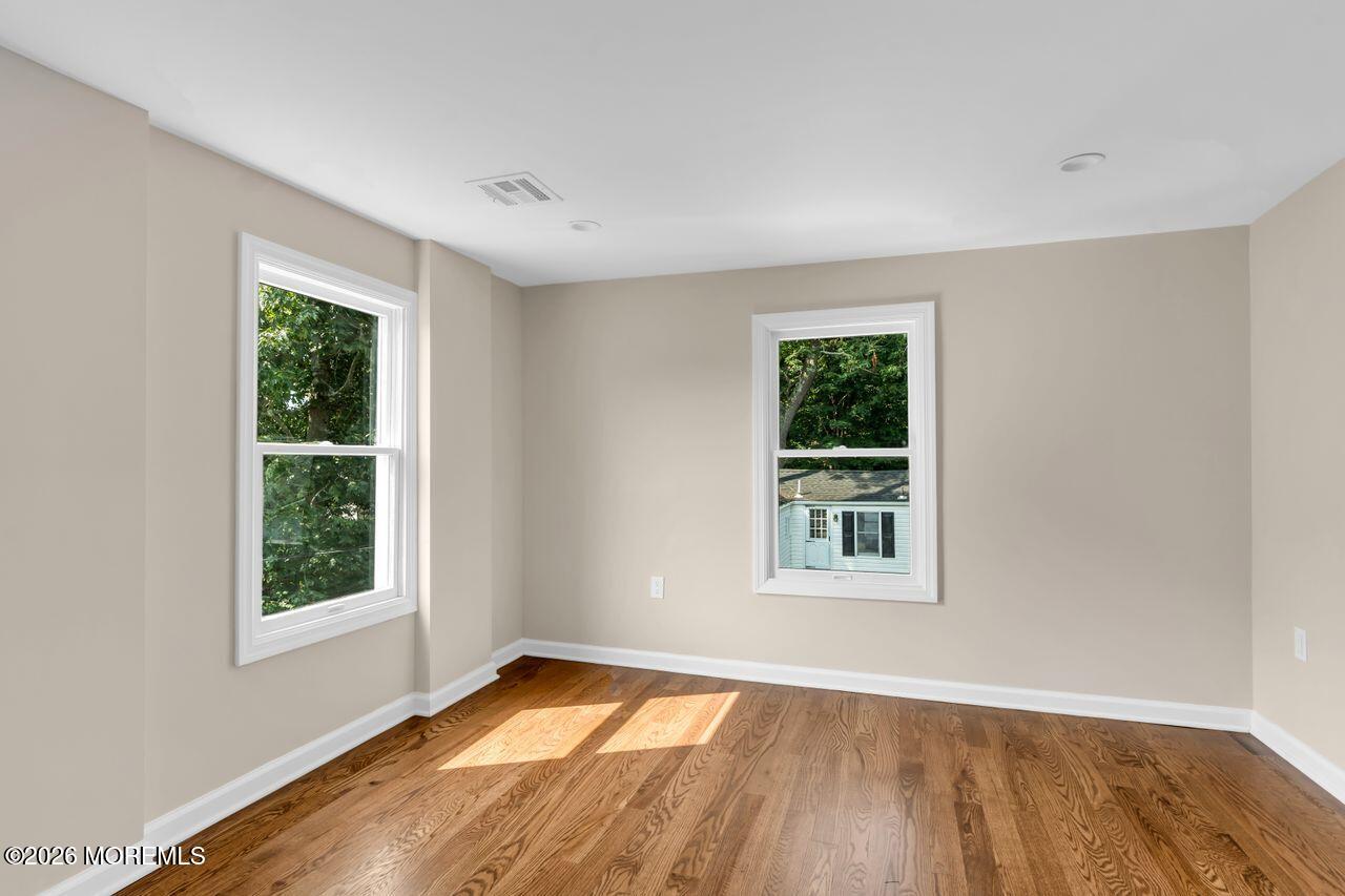 18 Maple Avenue Eatontown NJ 07724