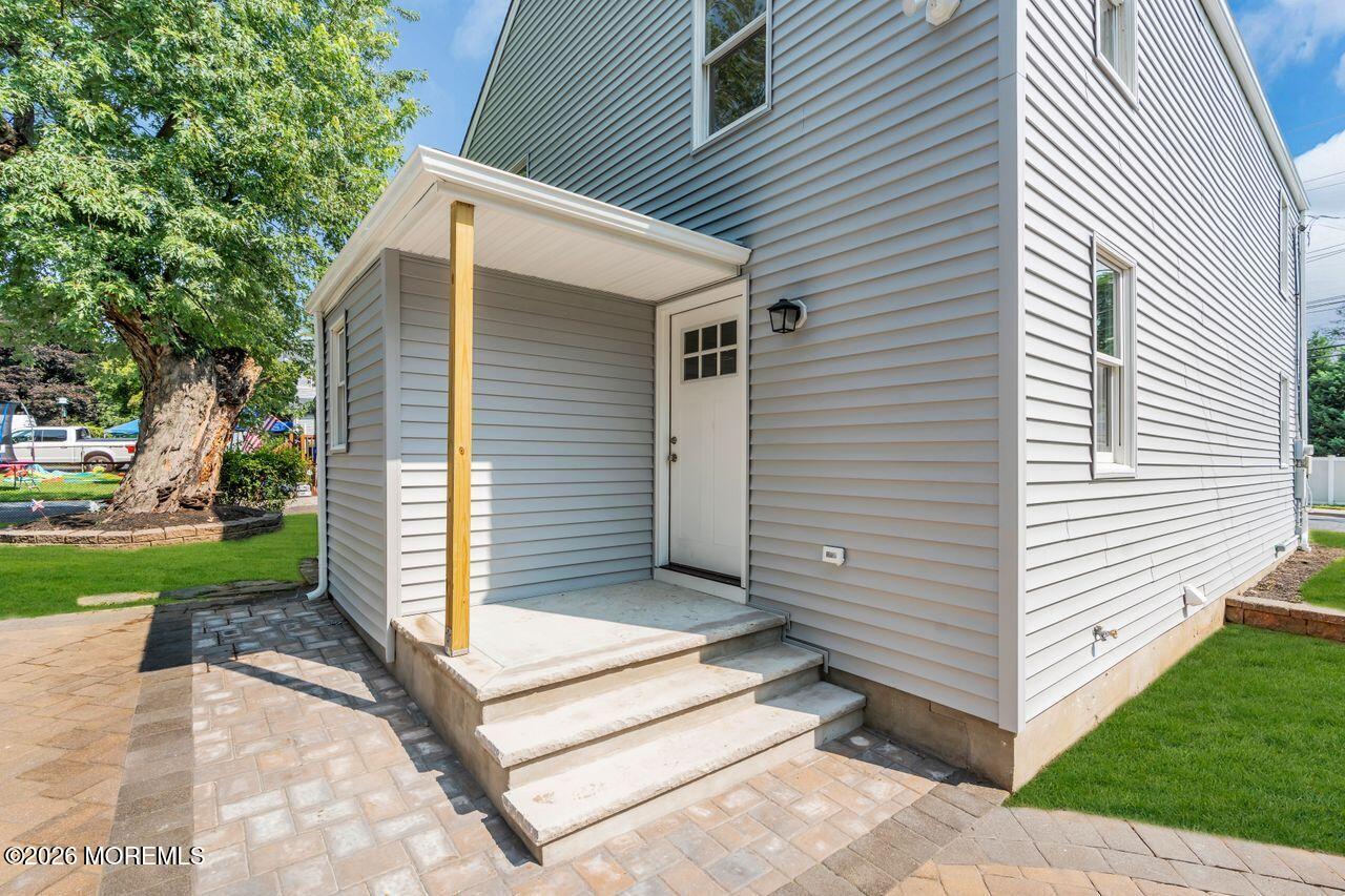 18 Maple Avenue Eatontown NJ 07724