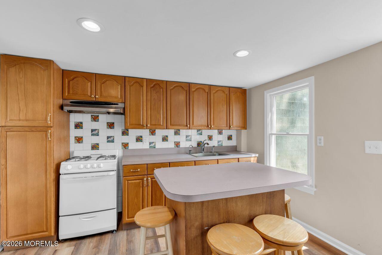 18 Maple Avenue Eatontown NJ 07724