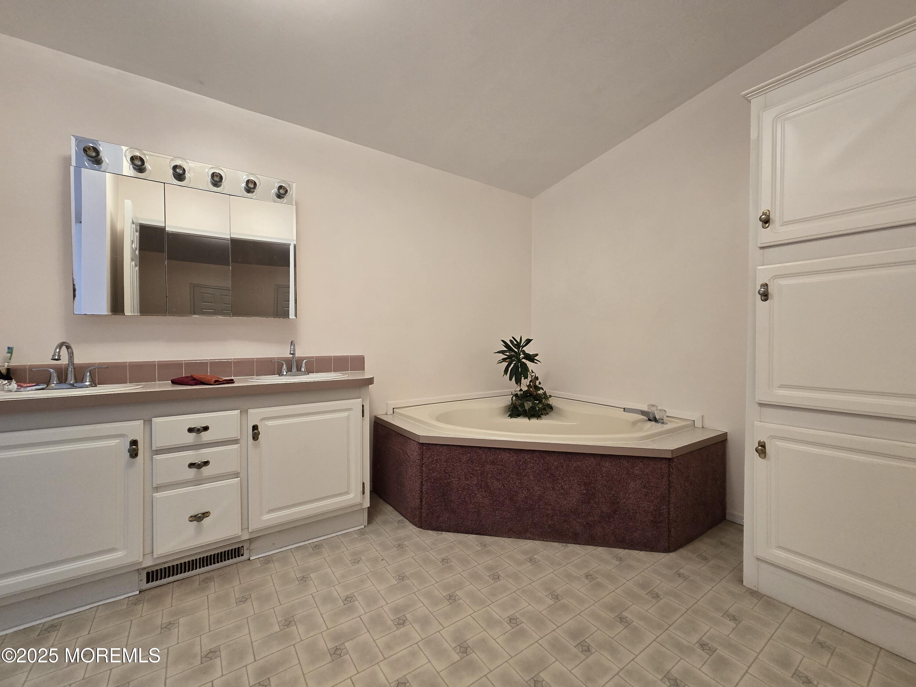 98 Woody Road Freehold NJ 07728