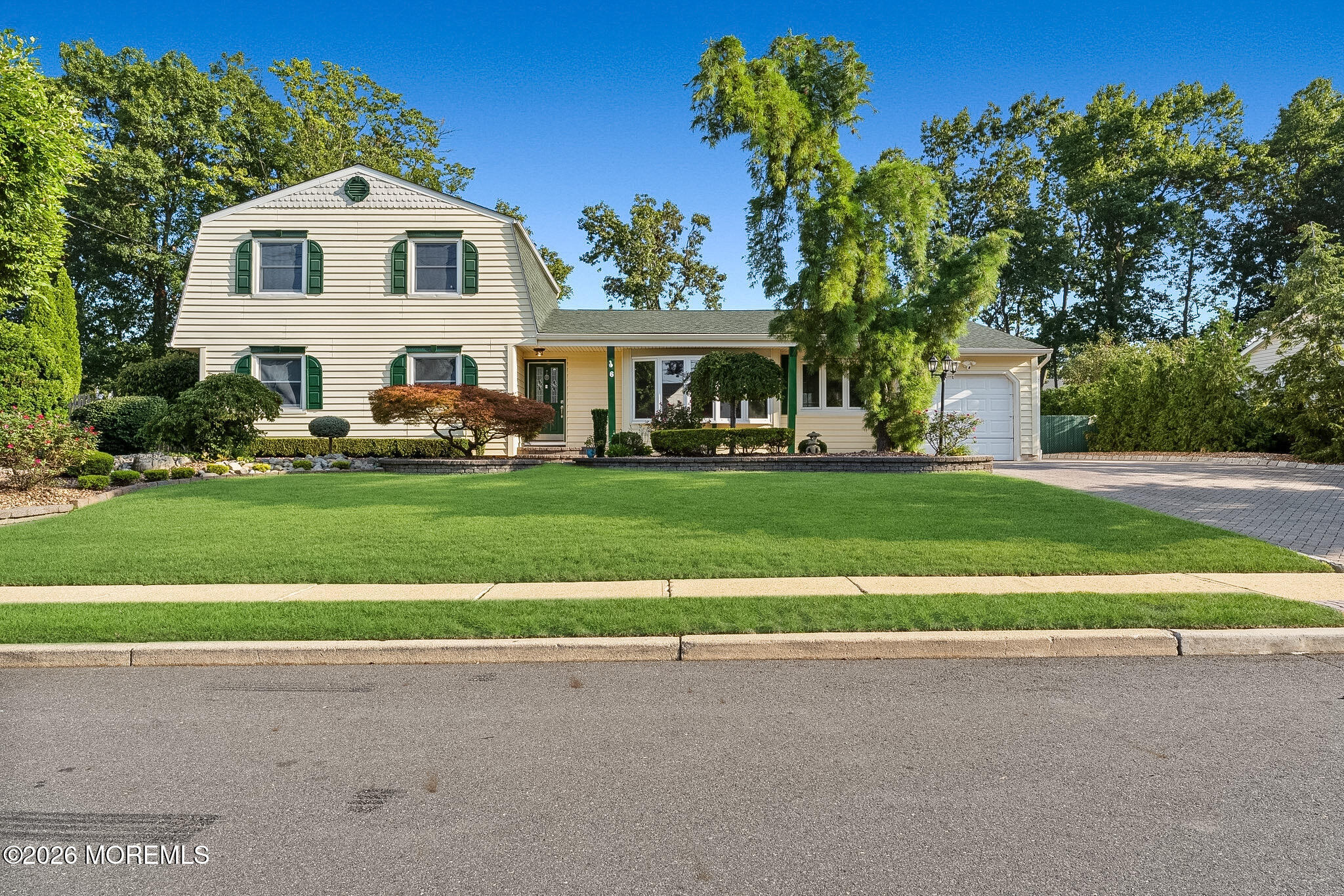 6 Meadowbrook Drive Howell NJ 07731