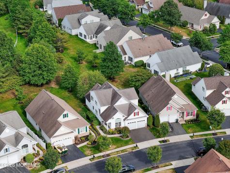 9 Kensington Court Holmdel NJ 07733