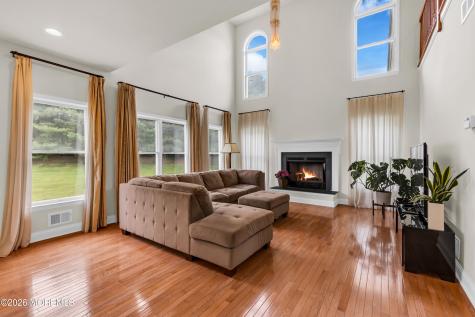 17 Diamond Hill Road Marlboro NJ 07746