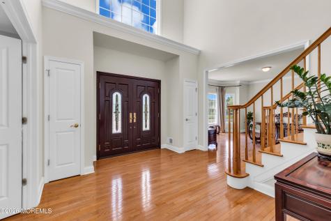 17 Diamond Hill Road Marlboro NJ 07746