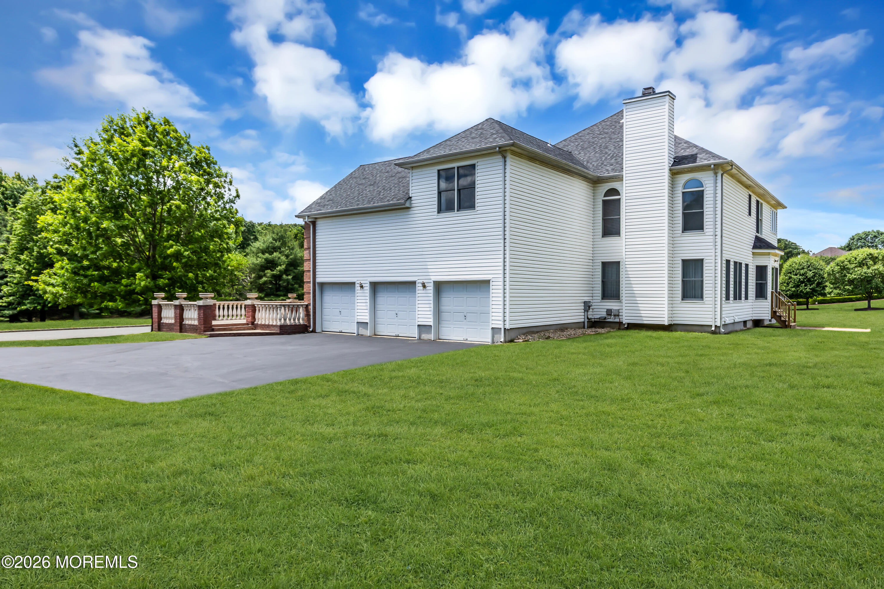 17 Diamond Hill Road Marlboro NJ 07746