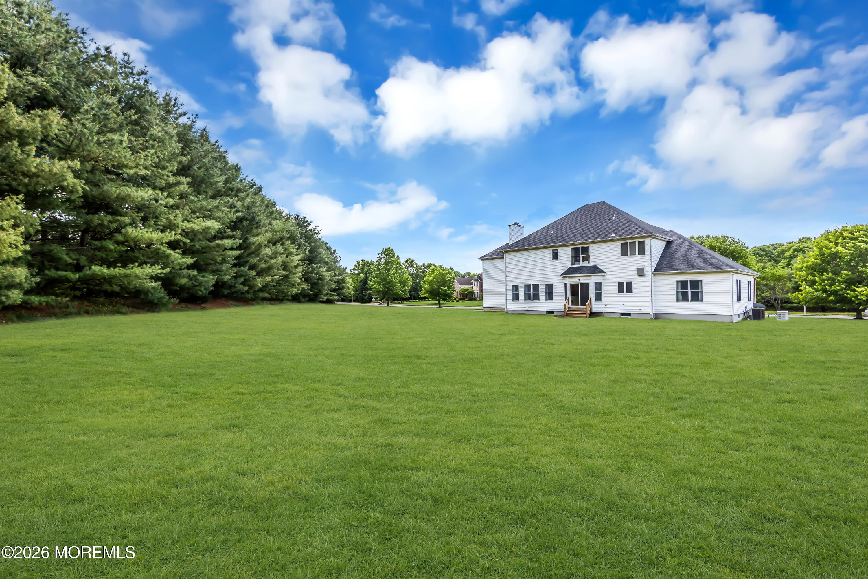 17 Diamond Hill Road Marlboro NJ 07746