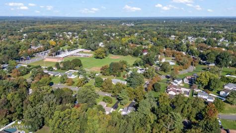 22 Knox Lane Englishtown NJ 07726