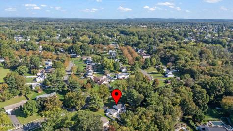 22 Knox Lane Englishtown NJ 07726