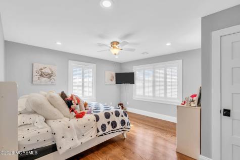 308 Parkway Point Pleasant Beach NJ 08742
