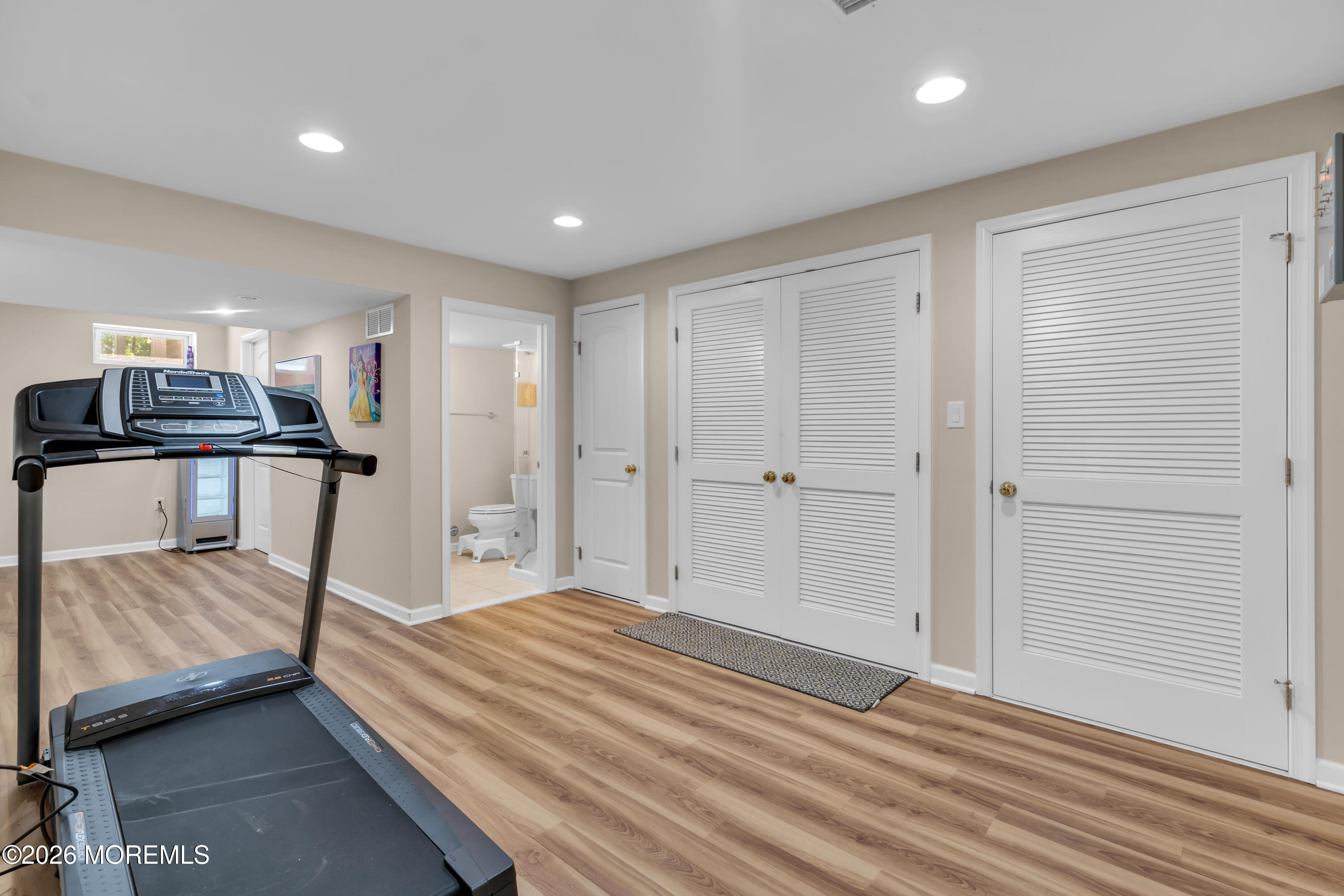 15 Susie Lane Jackson NJ 08527