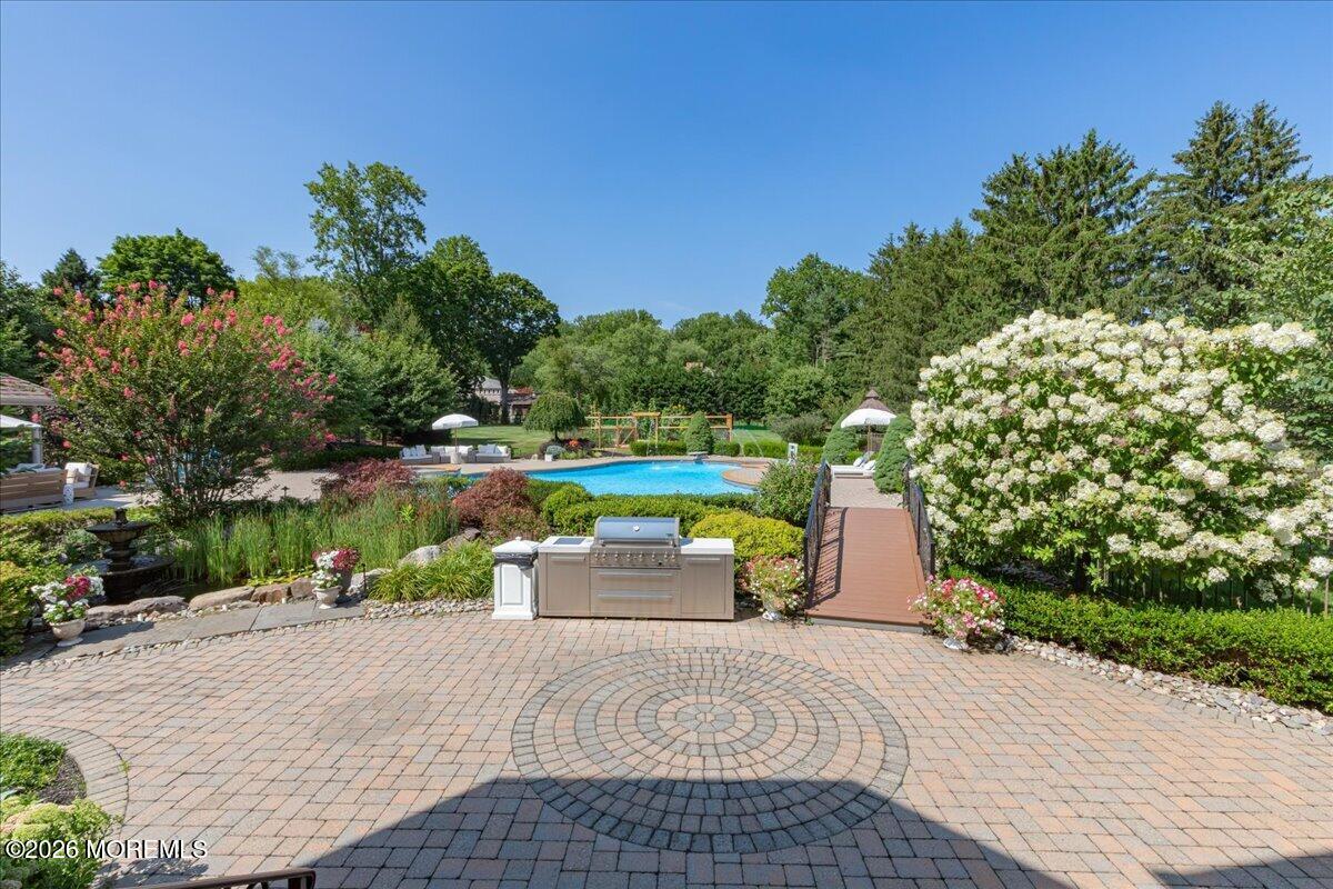 78 Crawfords Corner Road Holmdel NJ 07733