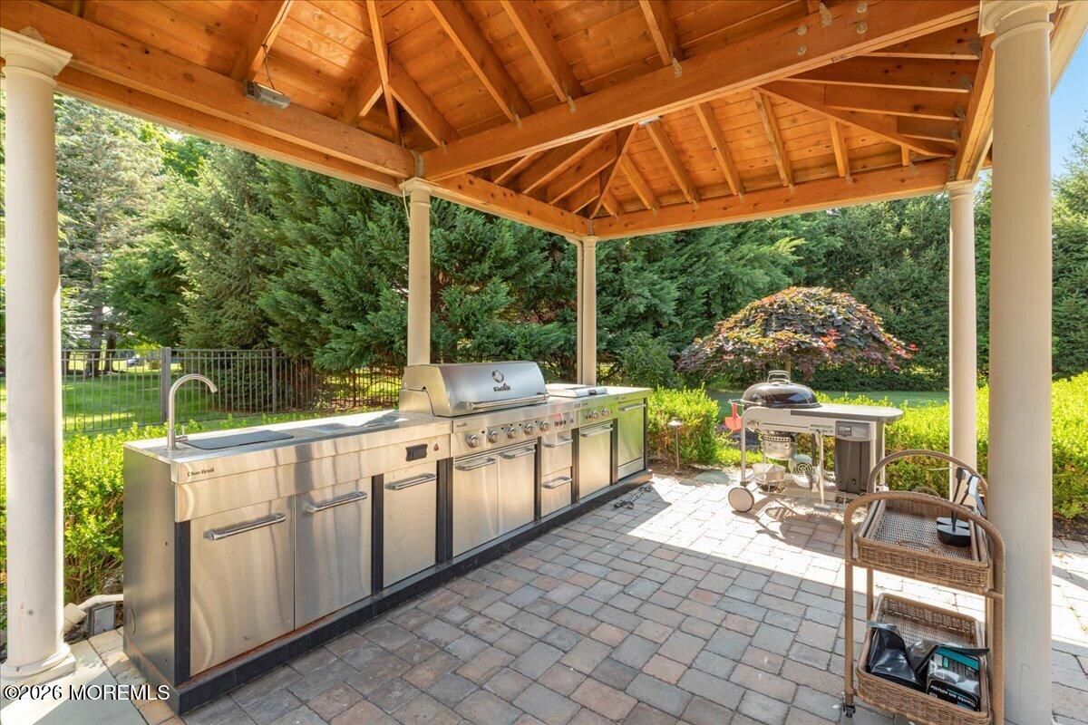 78 Crawfords Corner Road Holmdel NJ 07733