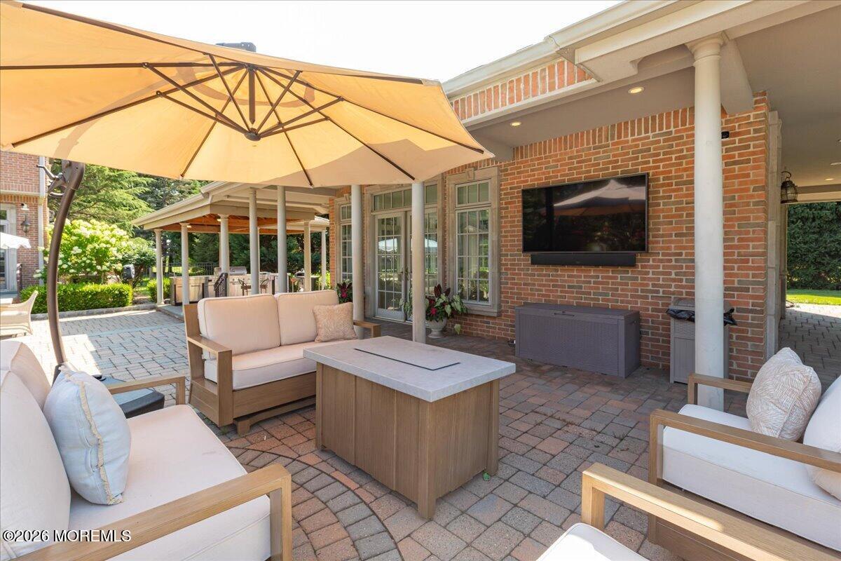 78 Crawfords Corner Road Holmdel NJ 07733