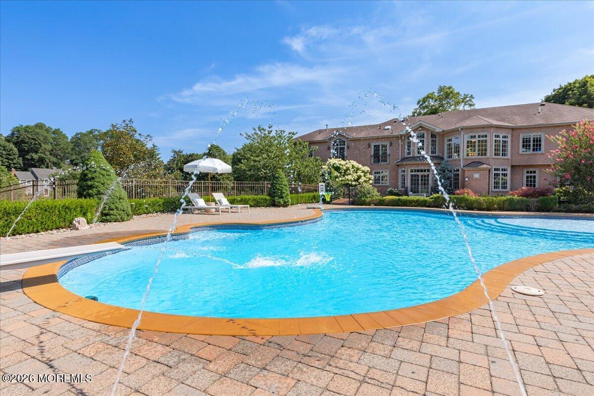 78 Crawfords Corner Road Holmdel NJ 07733