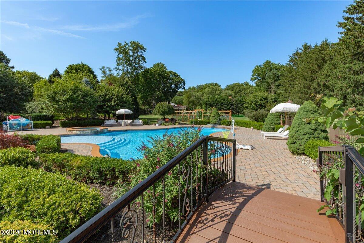 78 Crawfords Corner Road Holmdel NJ 07733