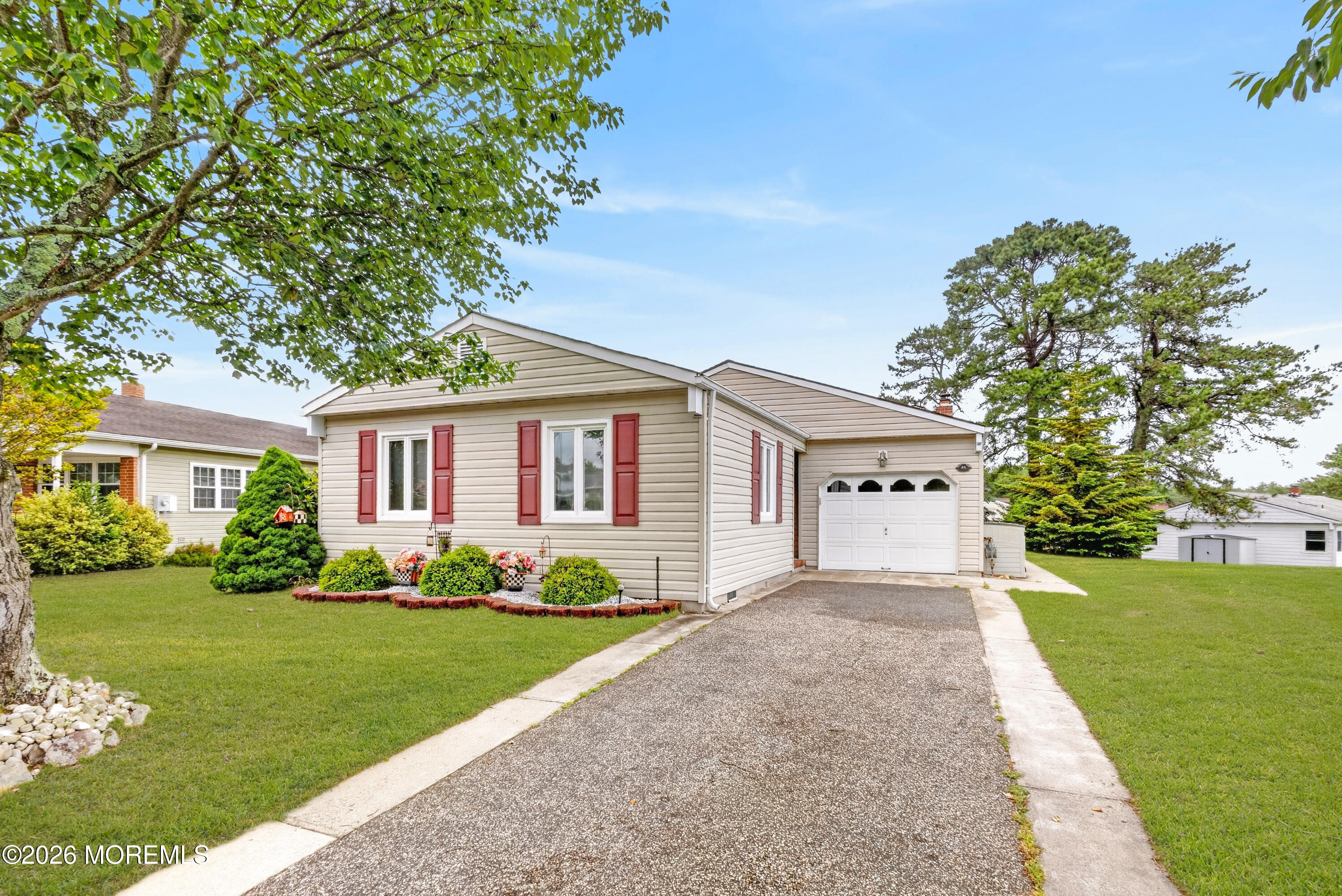 25 Plymouth Drive Toms River NJ 08757