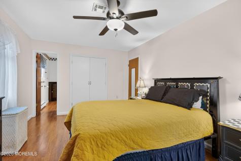 25 Plymouth Drive Toms River NJ 08757