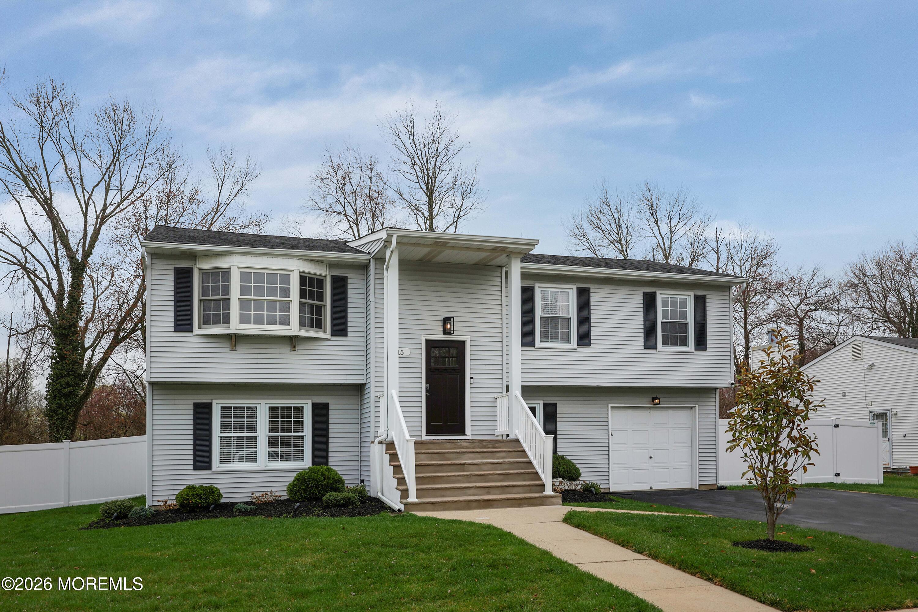 Farmingdale NJ, 15 Brook Street