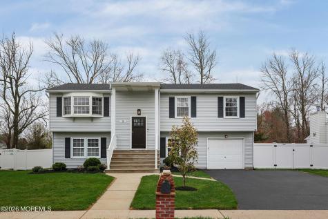 15 Brook Street Farmingdale NJ 07727