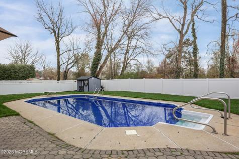 15 Brook Street Farmingdale NJ 07727