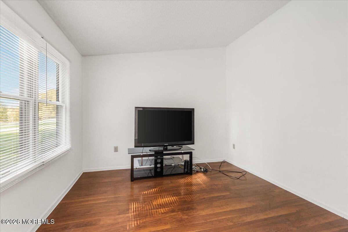 19 Hampton Drive Marlboro NJ 07746