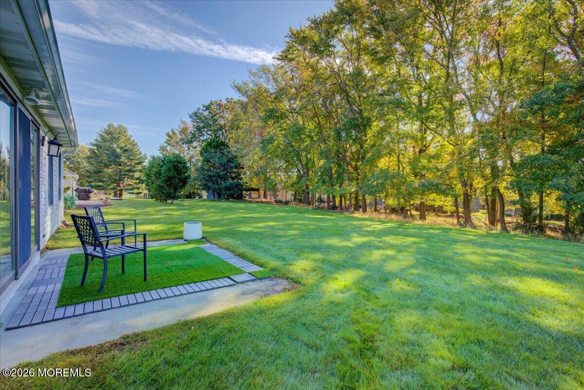 19 Hampton Drive Marlboro NJ 07746