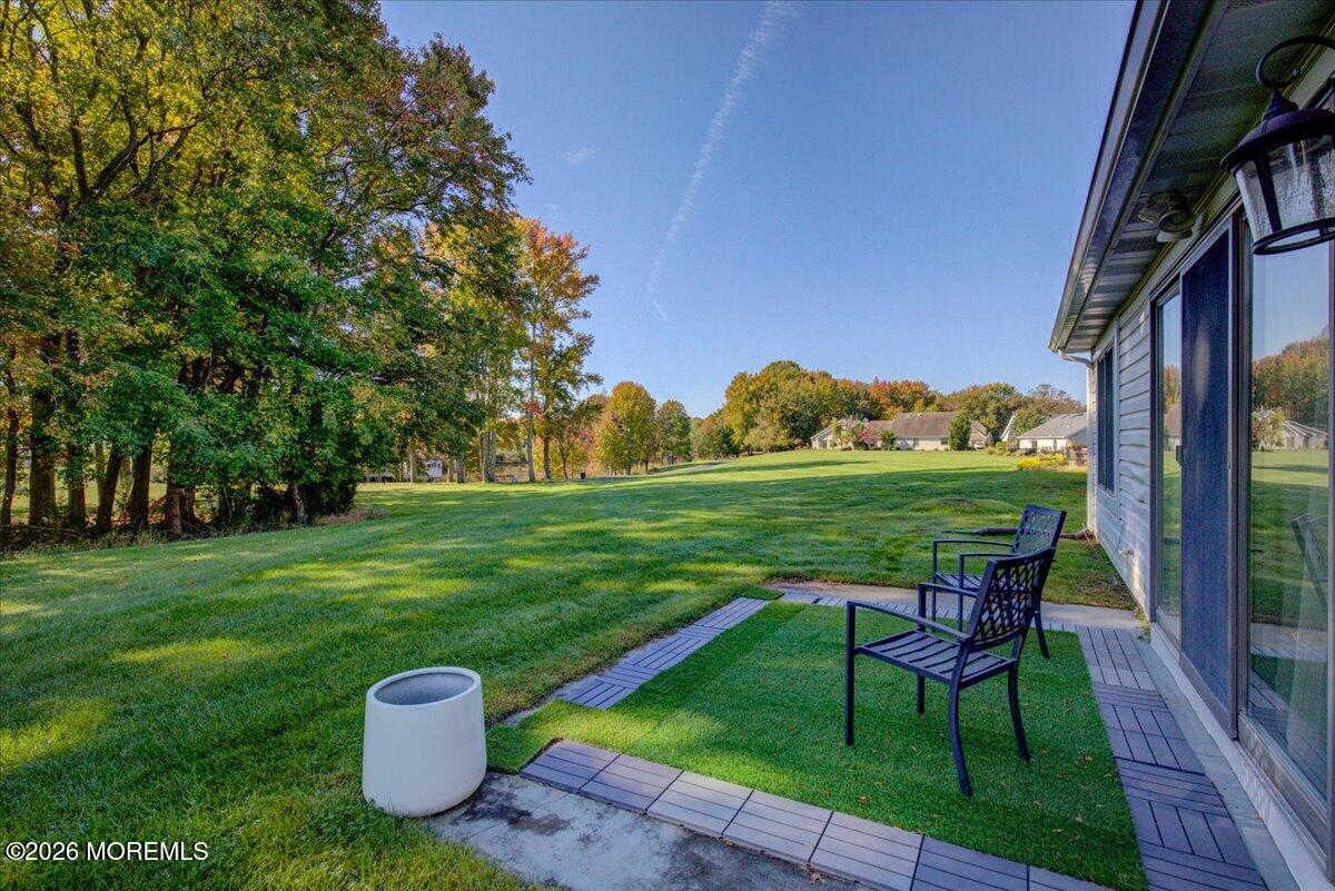 19 Hampton Drive Marlboro NJ 07746