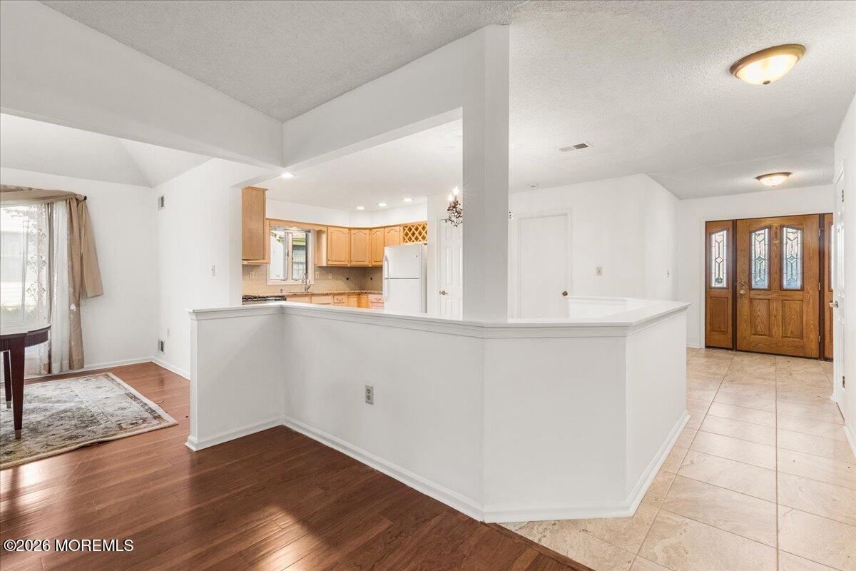 19 Hampton Drive Marlboro NJ 07746