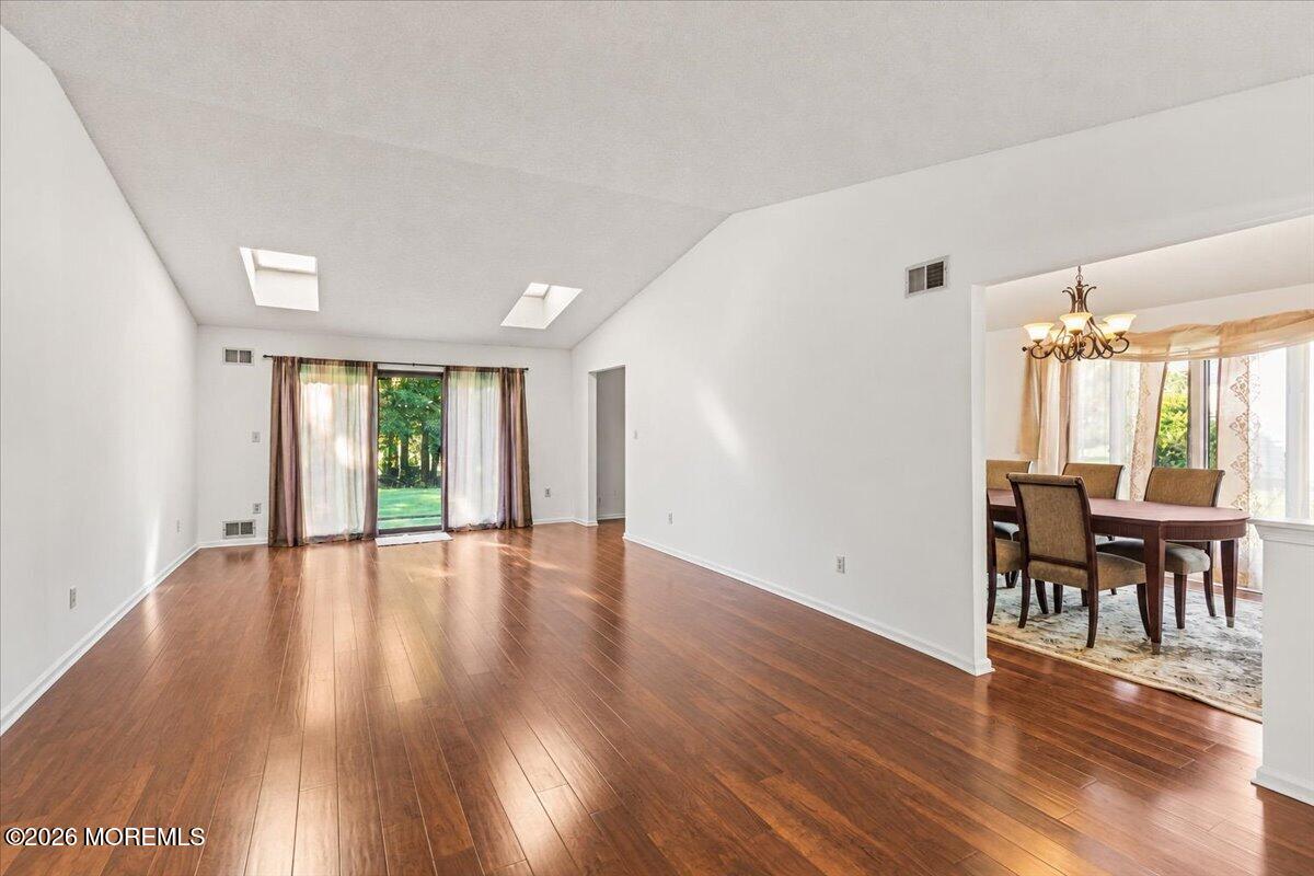 19 Hampton Drive Marlboro NJ 07746