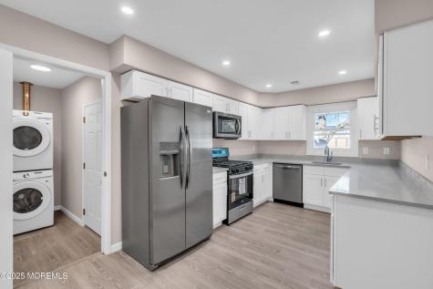 89 Brakenbury Drive Toms River NJ 08757
