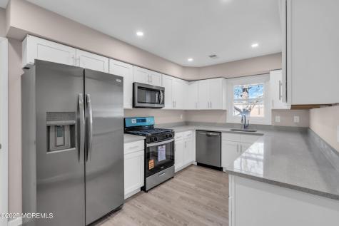 89 Brakenbury Drive Toms River NJ 08757