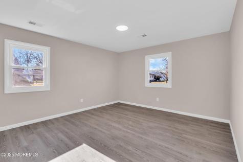 89 Brakenbury Drive Toms River NJ 08757