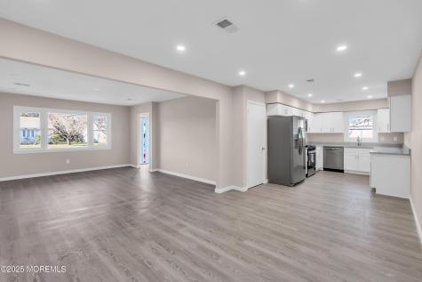 89 Brakenbury Drive Toms River NJ 08757