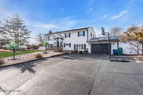 19 Beacon Street Jackson NJ 08527