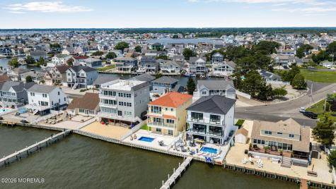 657 Bayview Drive Toms River NJ 08753