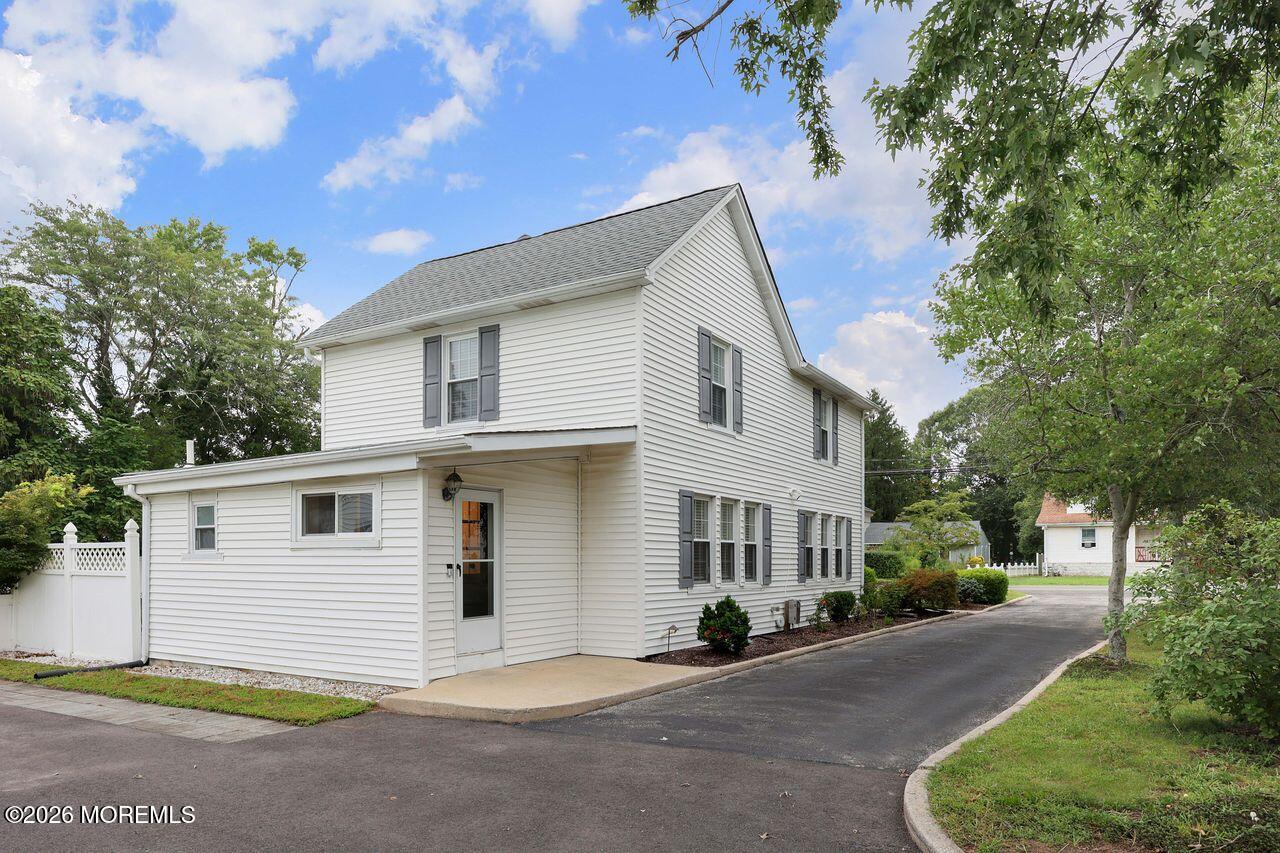554 N 3rd Street Hammonton NJ 08037