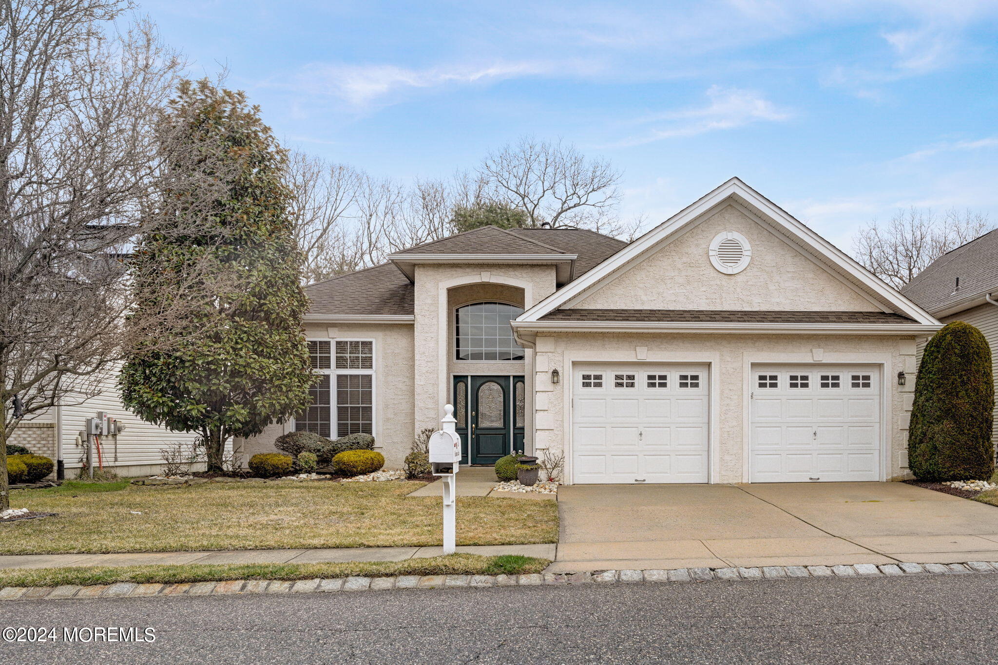 37 Oakmont Lane Jackson NJ 08527
