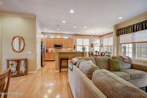 37 Oakmont Lane Jackson NJ 08527