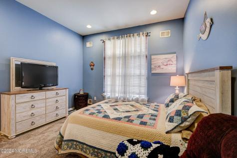37 Oakmont Lane Jackson NJ 08527