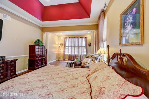 37 Oakmont Lane Jackson NJ 08527