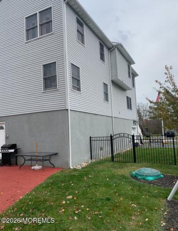 911 Harris Avenue Union Beach NJ 07735