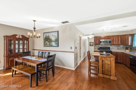 911 Harris Avenue Union Beach NJ 07735